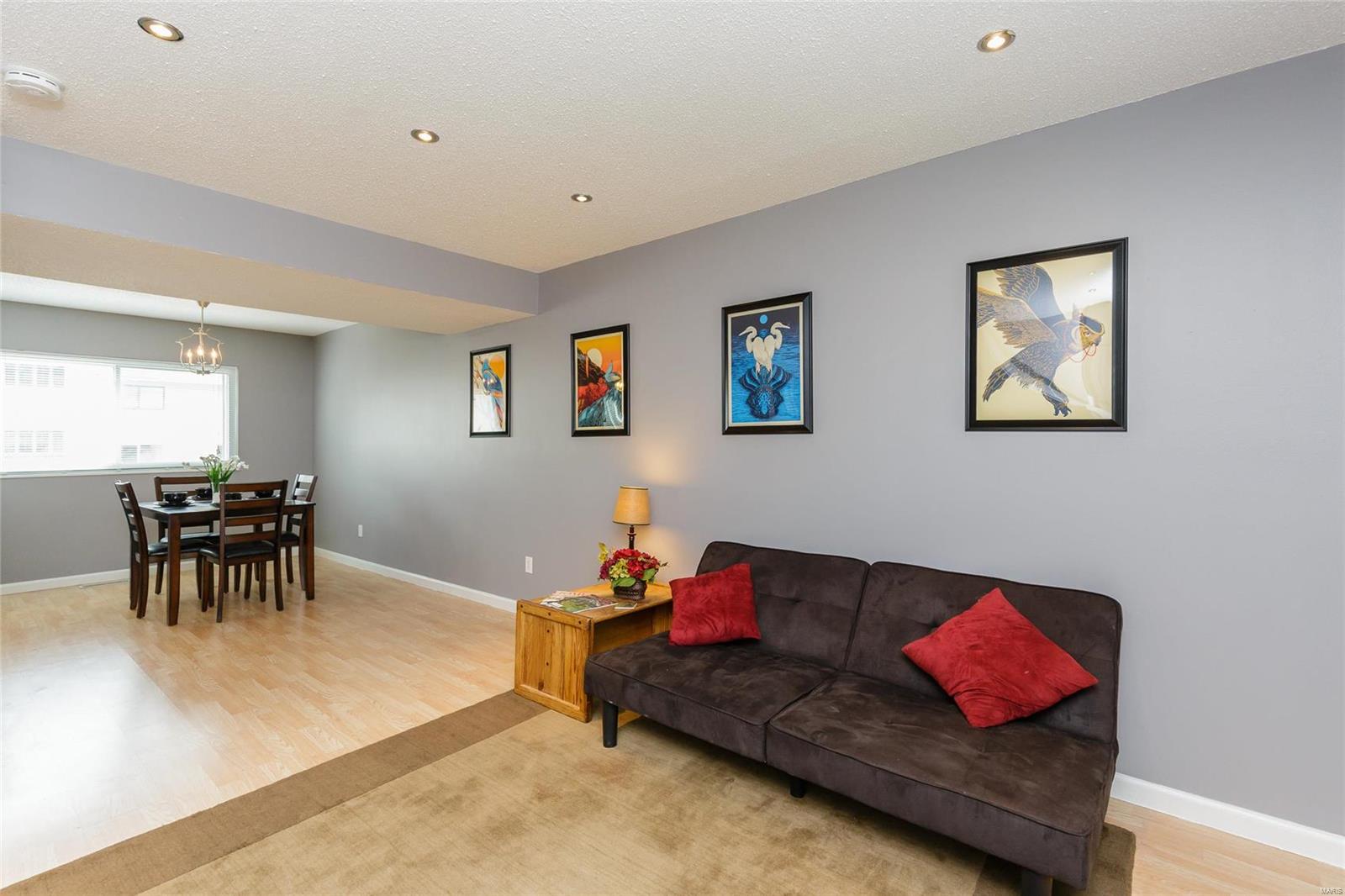 Kiefer Creek Condo - Residential