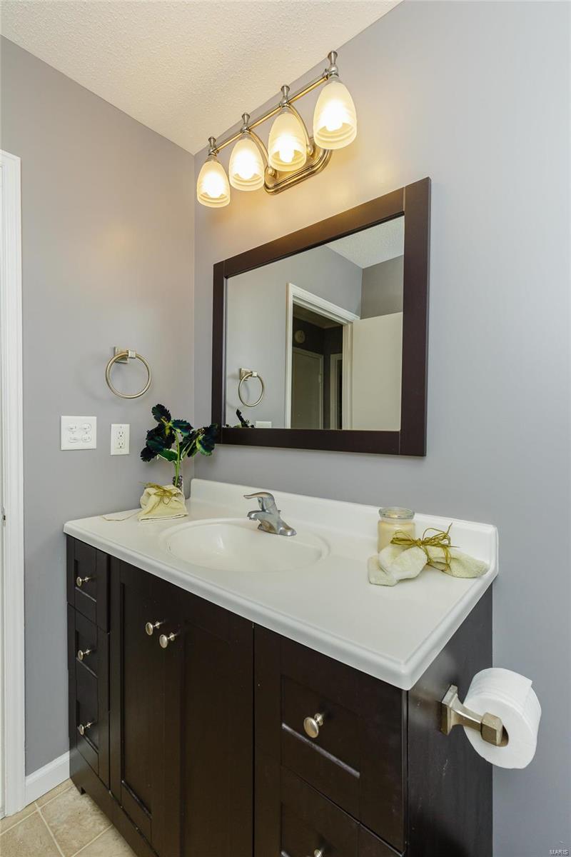 Kiefer Creek Condo - Residential