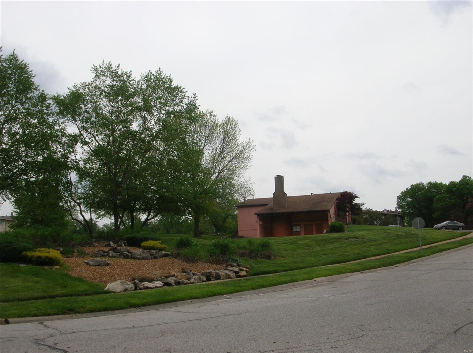 Kiefer Creek Condo - Residential