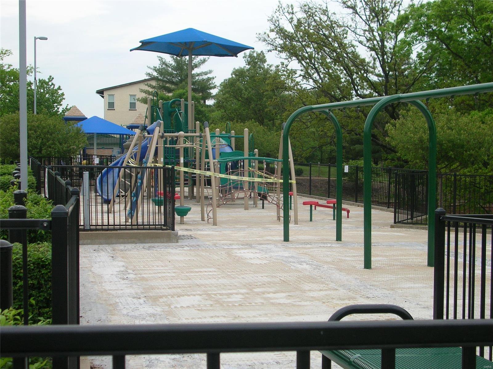 Kiefer Creek Condo - Residential