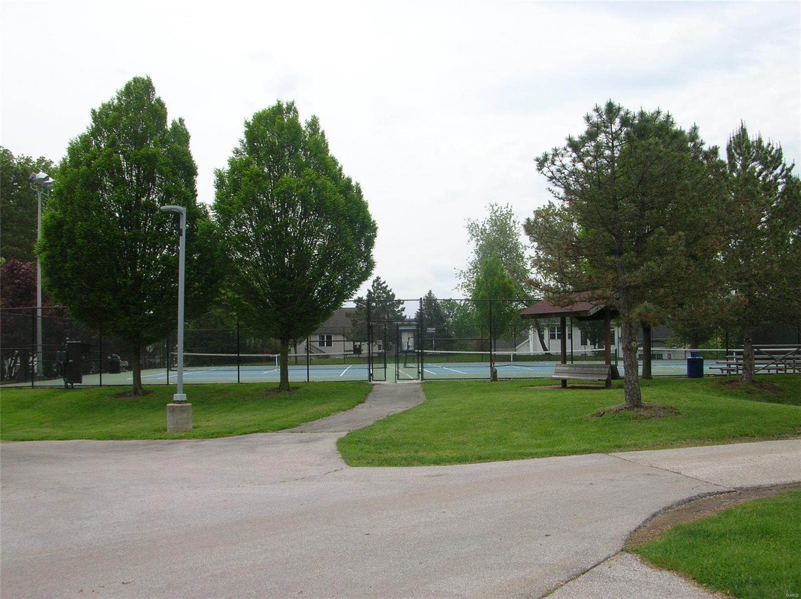 Kiefer Creek Condo - Residential