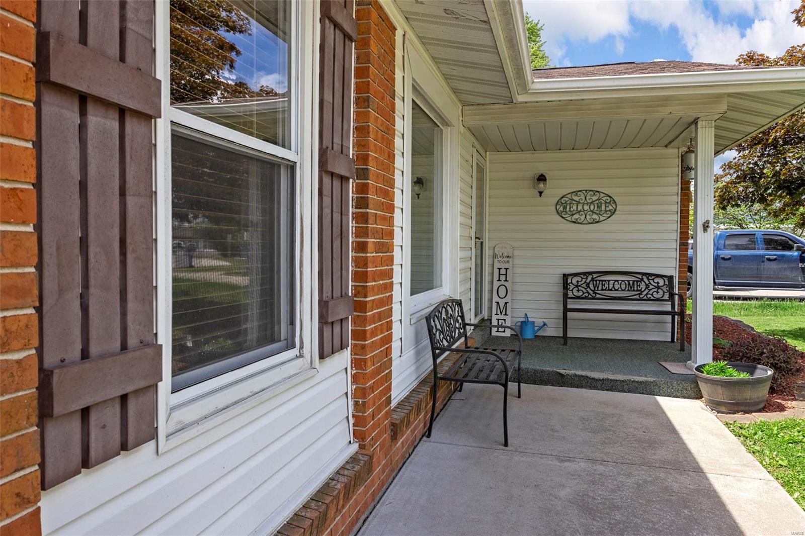 306 Richmond Drive