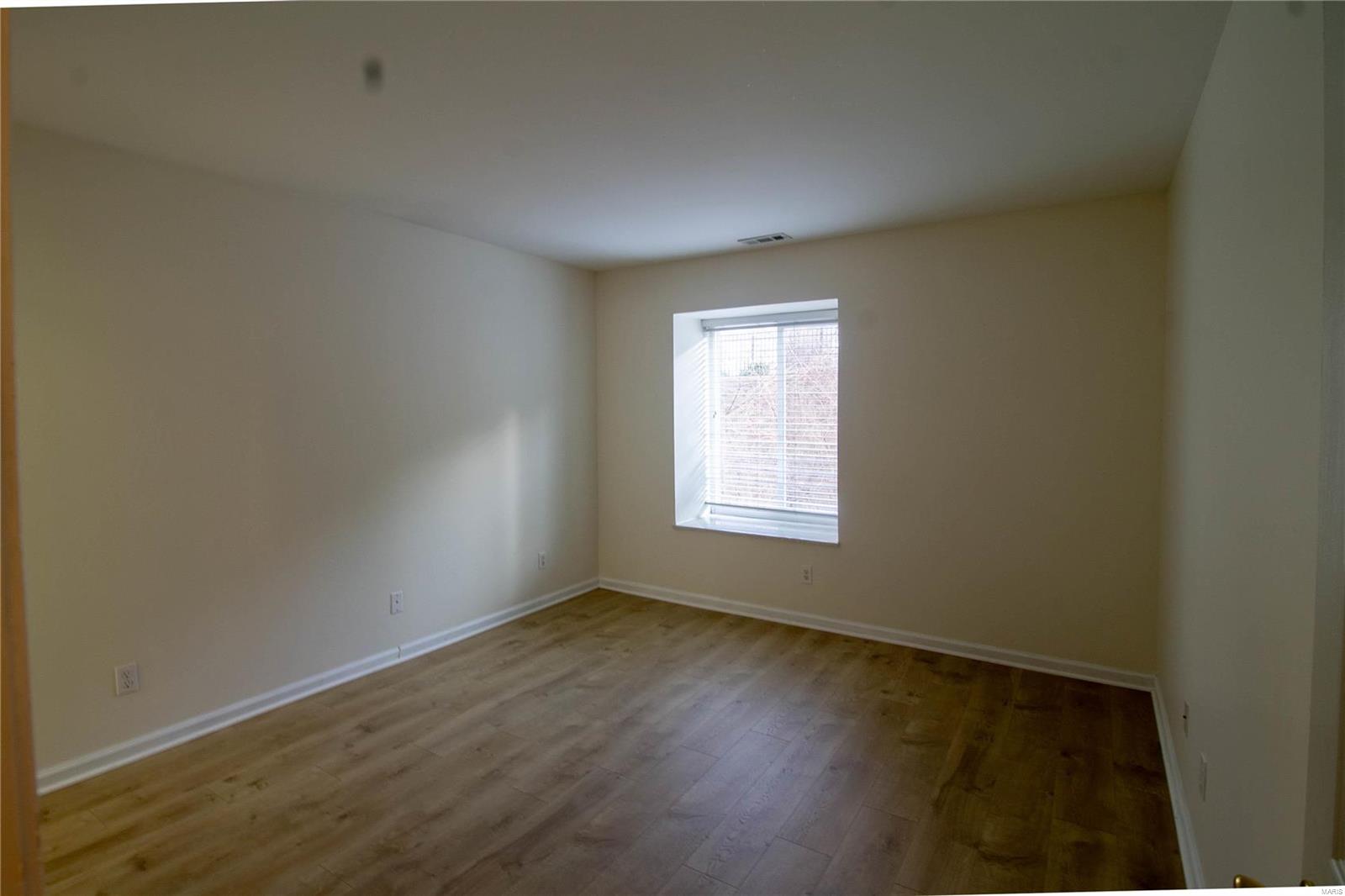 Wildwood, Missouri 63038, United States, 2 Bedrooms Bedrooms, ,2 BathroomsBathrooms,Residential,Active,15154