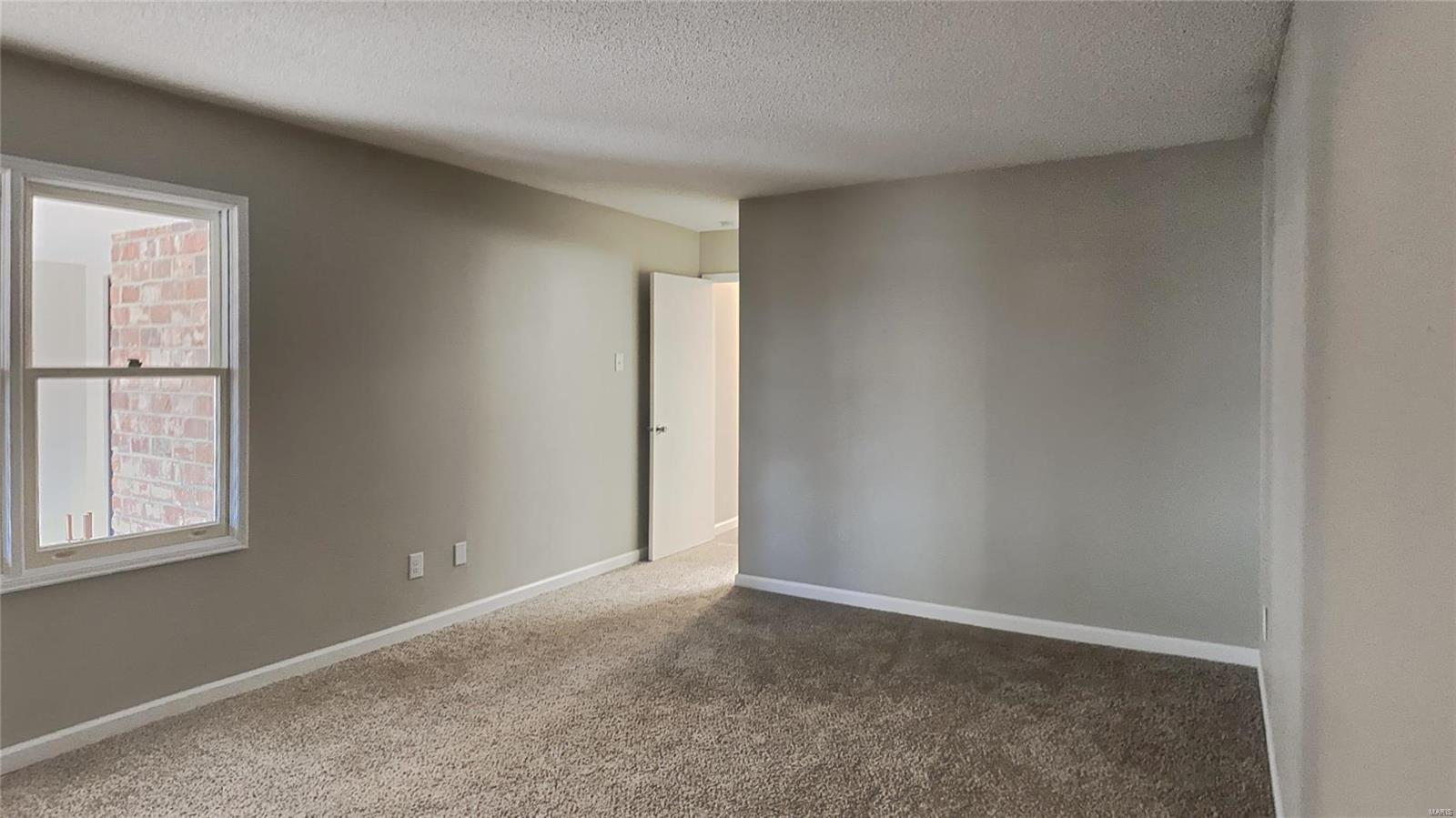 Parkway Gardens Village 3 Condo - Residential