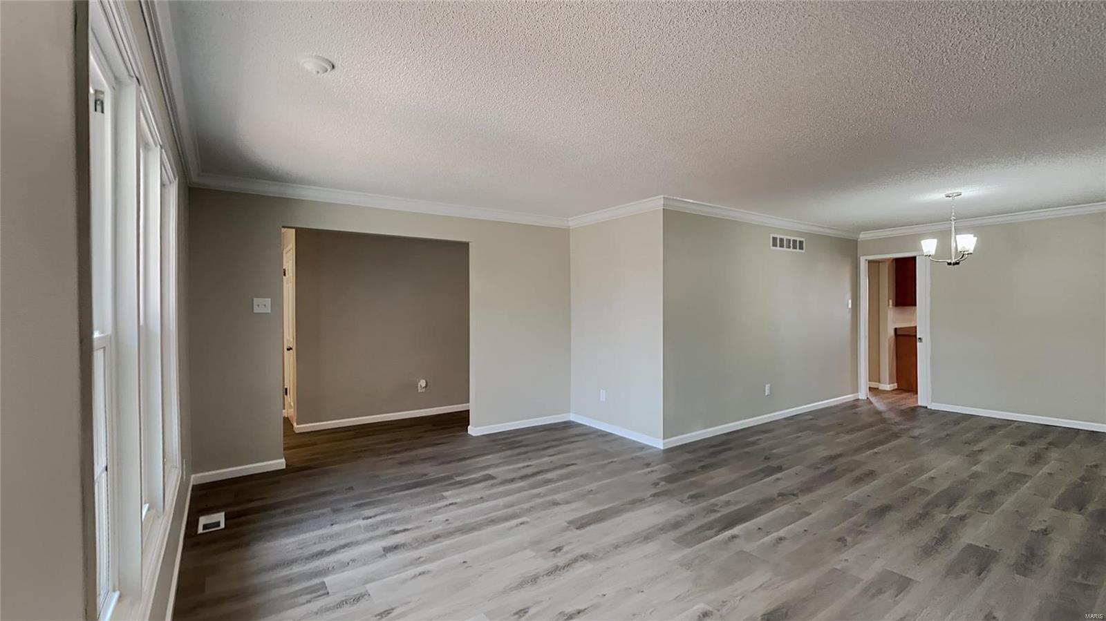 Parkway Gardens Village 3 Condo - Residential