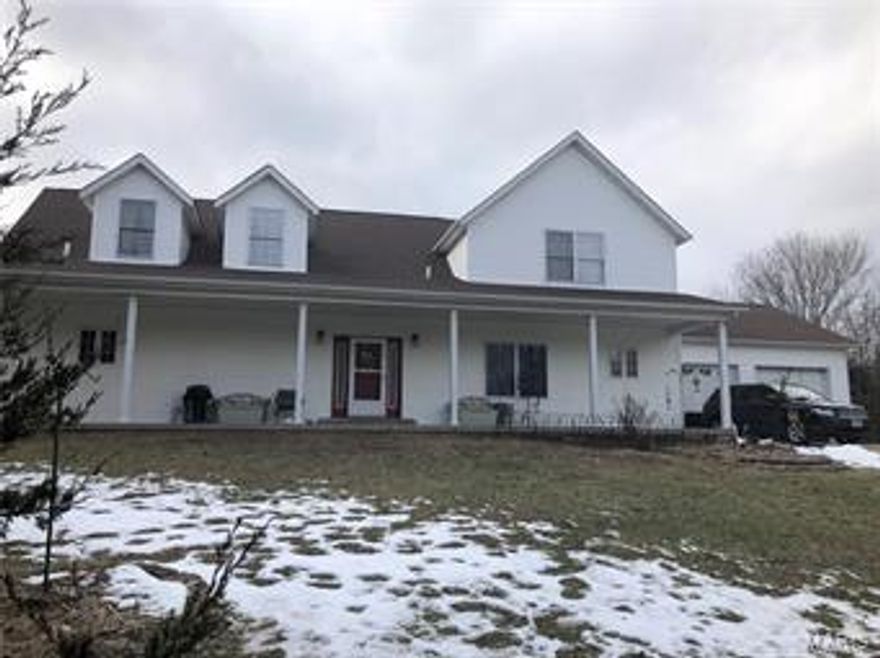 Your home is waiting for you in beautiful Lake Sherwood!  Spread out and relax in this expansive home (almost 3000 sq/ft) on just under an acre that is mostly level and partially treed.  Upon entry, you will notice the soaring vaulted ceiling in the main living area and the upper walkway/loft bordered by lovely oak railings that joins a huge bonus room to the second-floor bedrooms.   The bonus room which could easily be made into a 4th bedroom includes two dormers and has an abundance of natural light.  A reading nook or computer area are definitely options for the cozy loft area.  Every room in this home is large!!!  The roof is 2 years old, new HVAC in 2018, 6-panel oak doors throughout.  Property to be sold as-is.