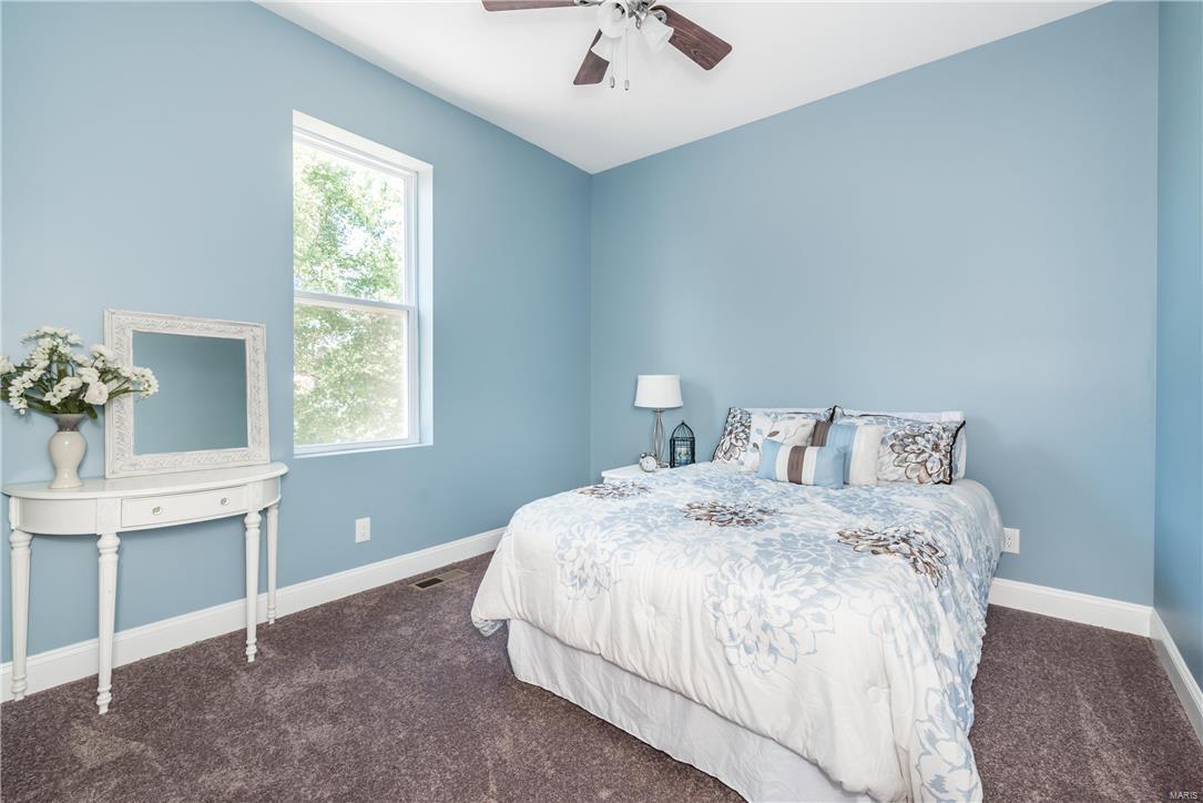 St Louis Commons Add - Residential