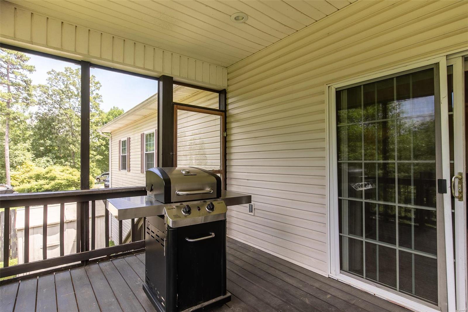 Foxwood Pointe - Residential