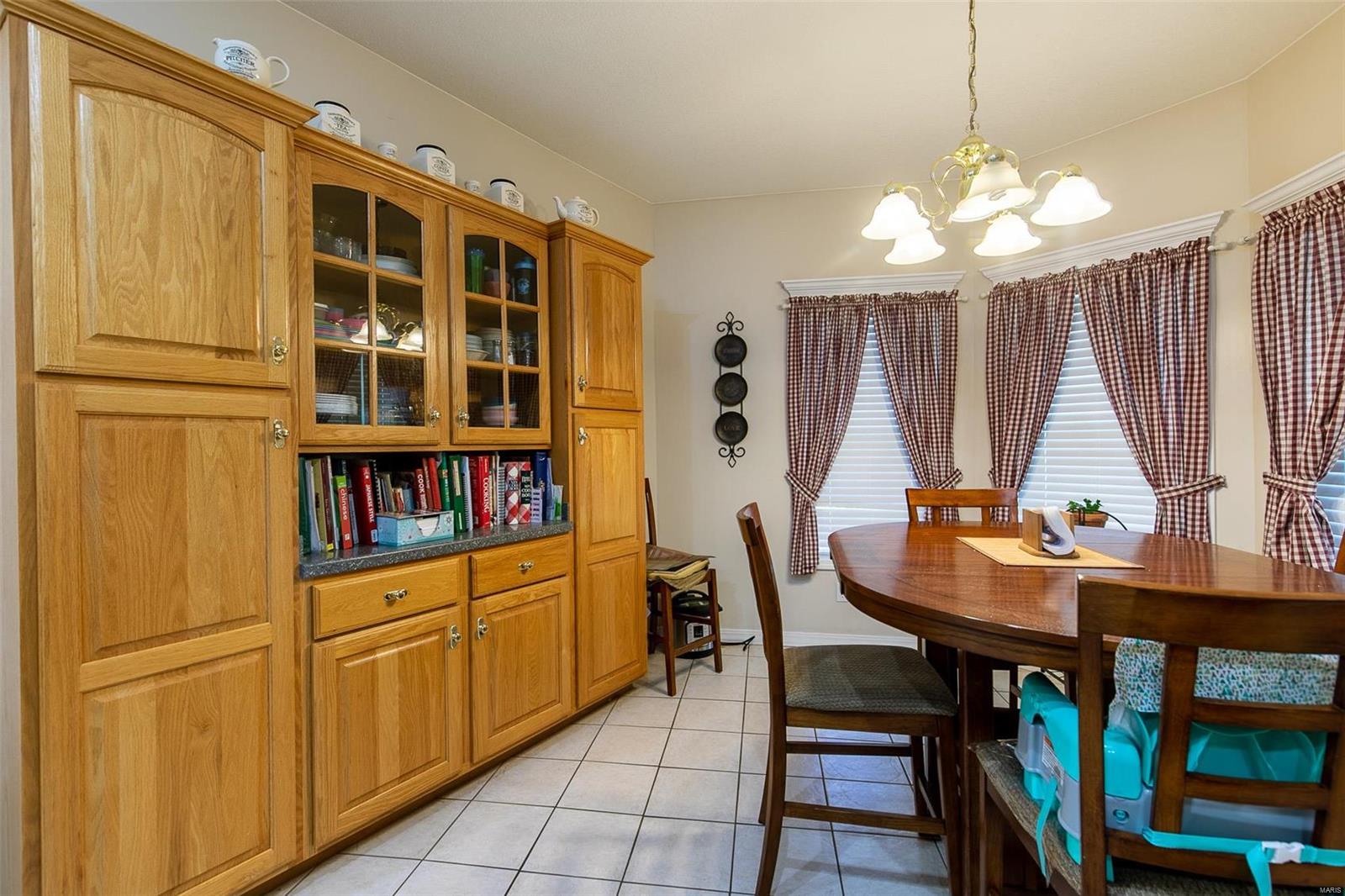 Foxwood Pointe - Residential