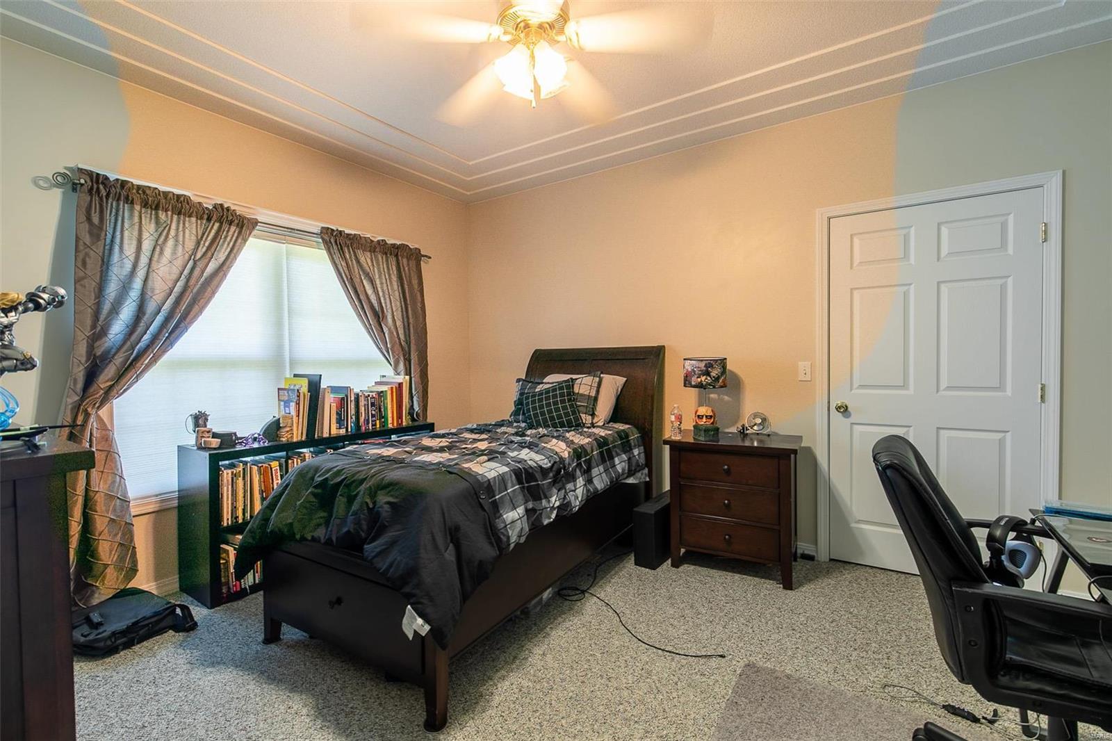 Foxwood Pointe - Residential