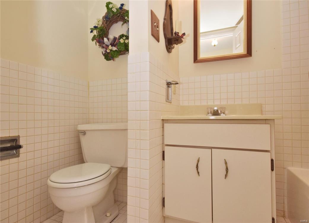 Kirkshire Condo The - Residential