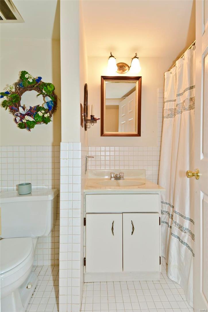 Kirkshire Condo The - Residential