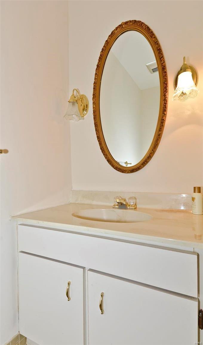 Kirkshire Condo The - Residential