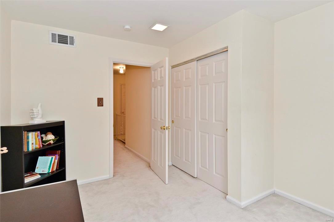 Kirkshire Condo The - Residential