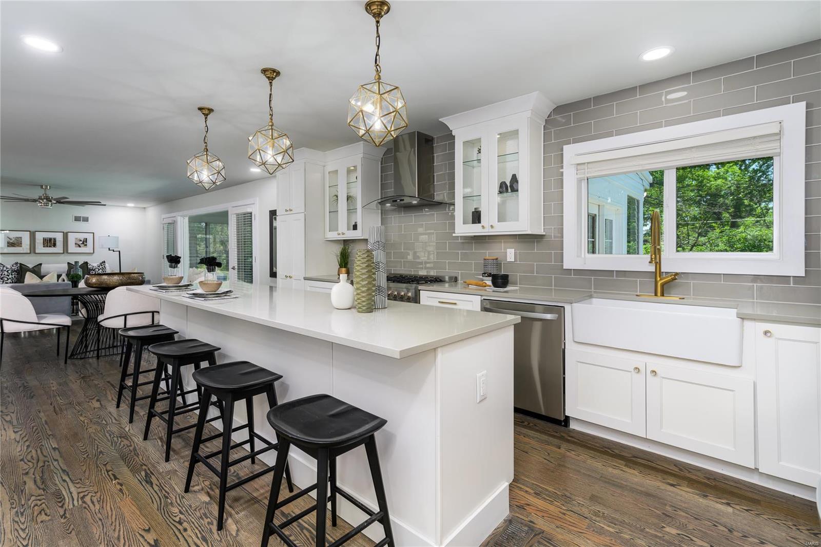 Country Aire - Residential