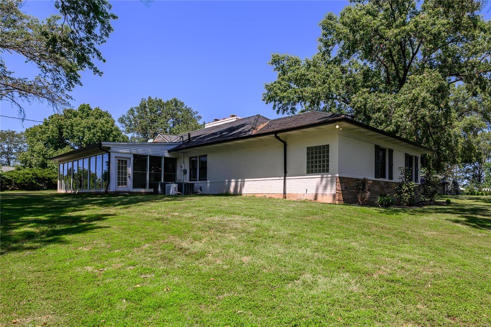 Country Aire - Residential