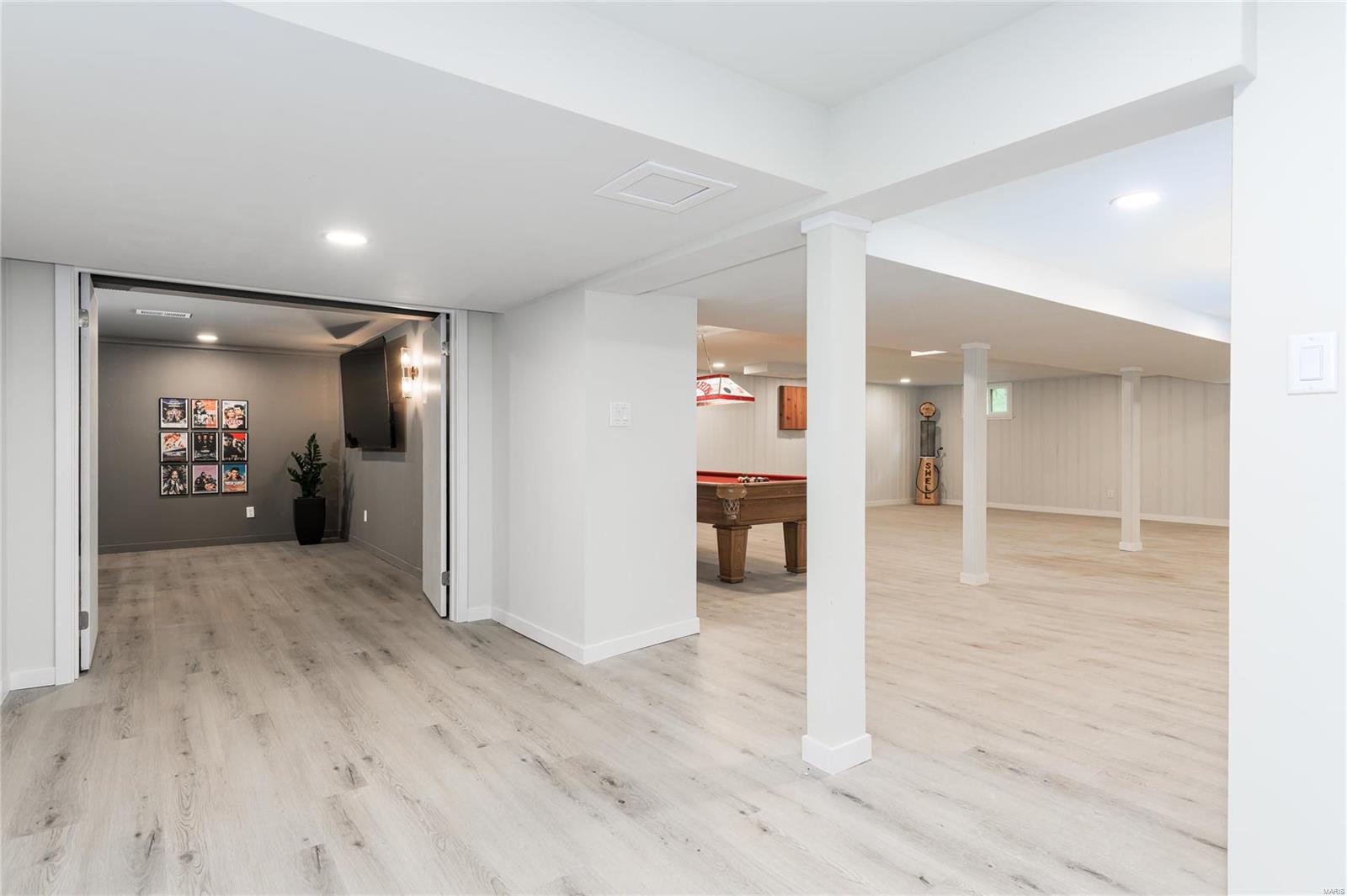 Country Aire - Residential