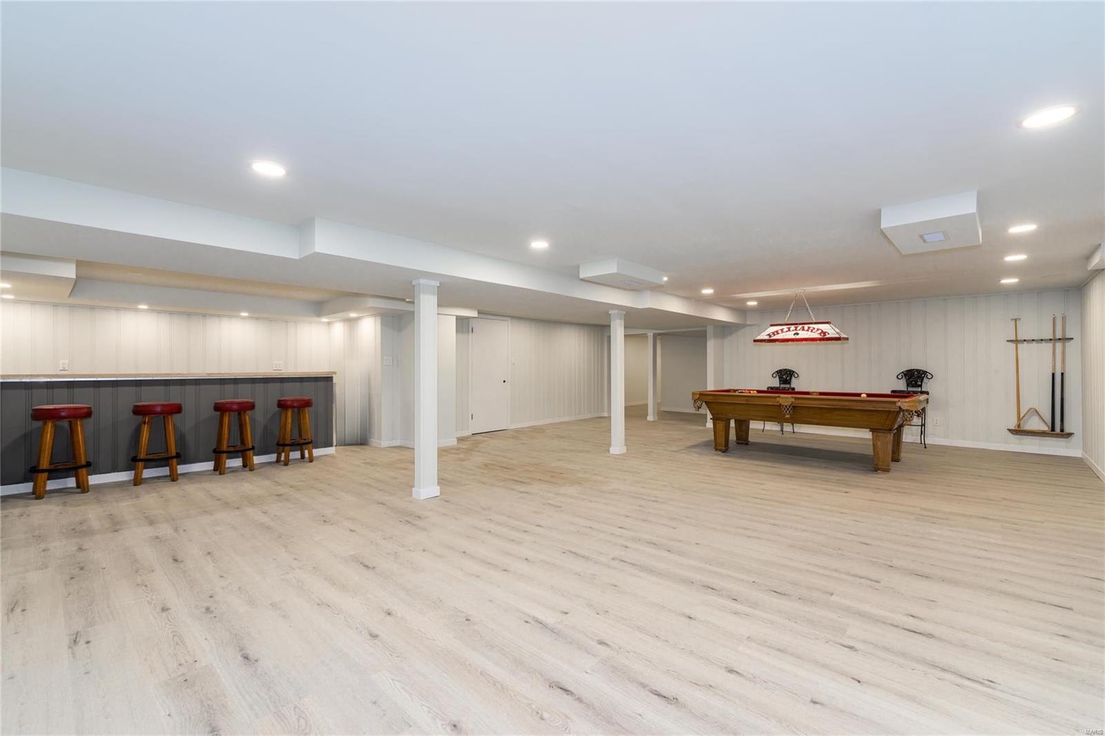 Country Aire - Residential