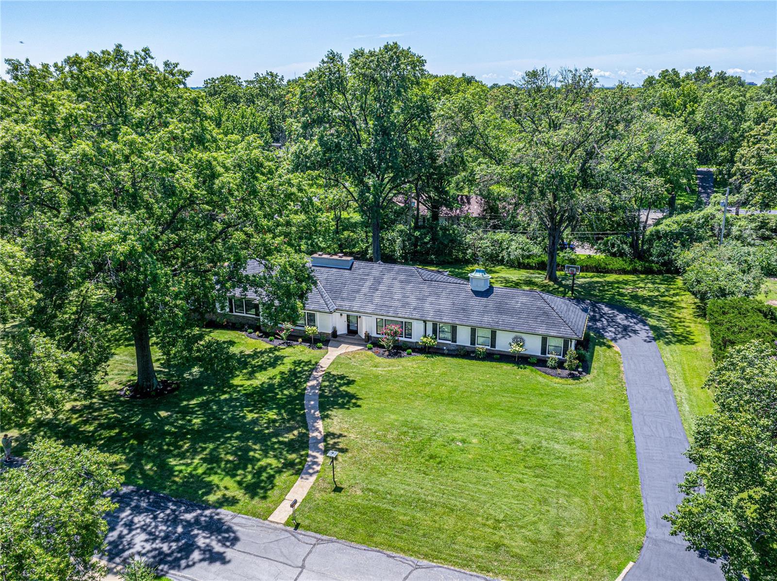 Country Aire - Residential