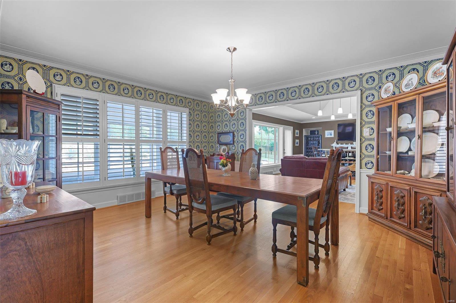 Huntleigh Manor - Residential