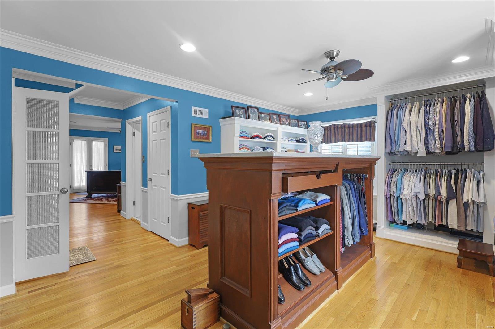 Huntleigh Manor - Residential