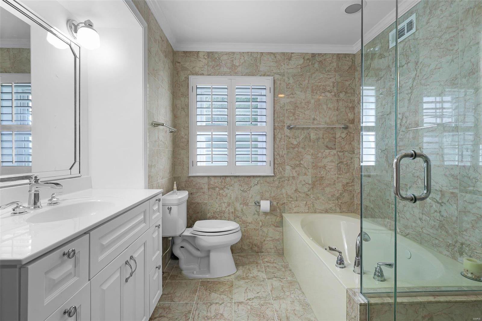 Huntleigh Manor - Residential