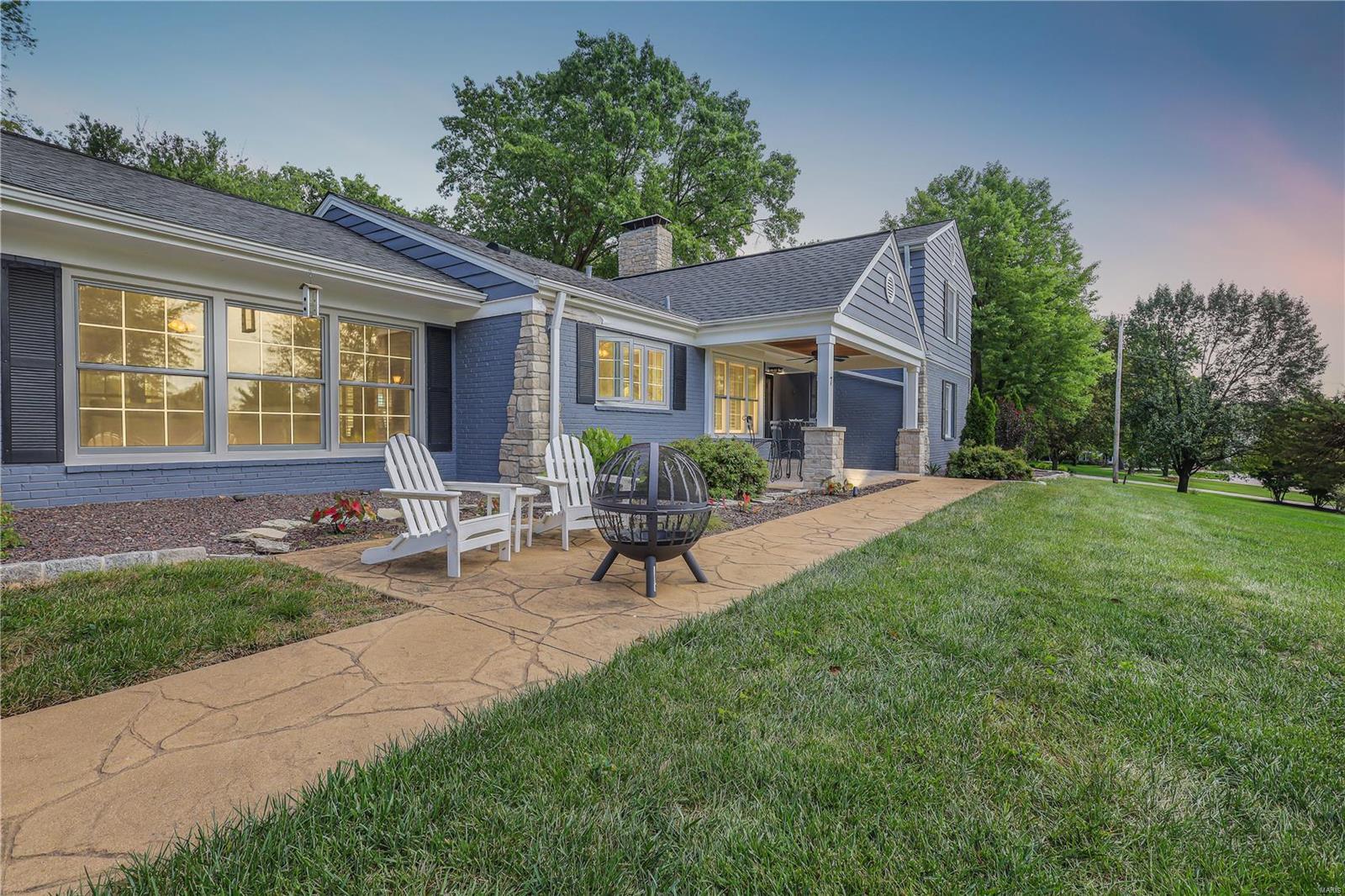 Huntleigh Manor - Residential