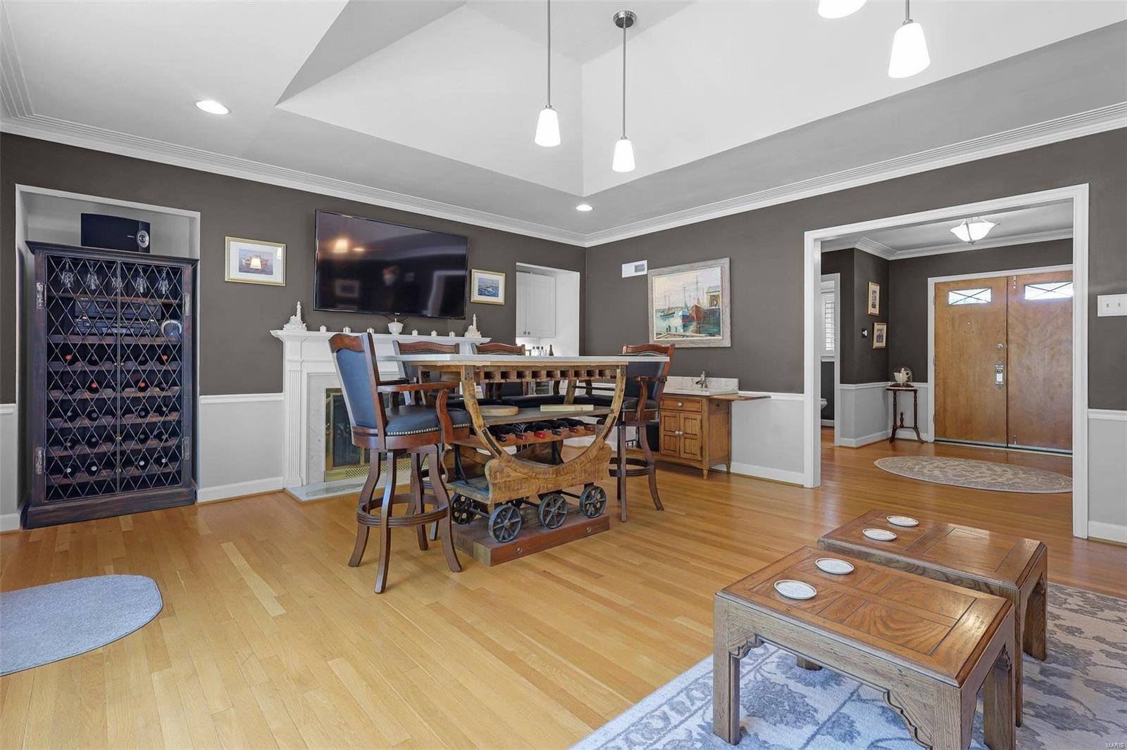 Huntleigh Manor - Residential