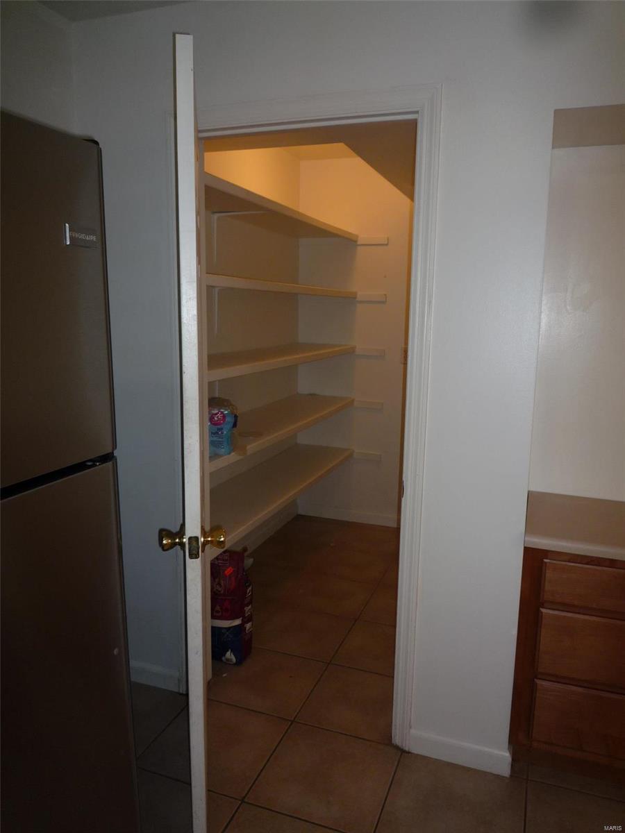 Granada Condominium - Residential