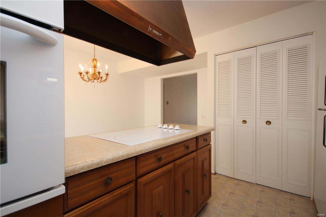Bridgecrest Estates 1 Condo - Residential