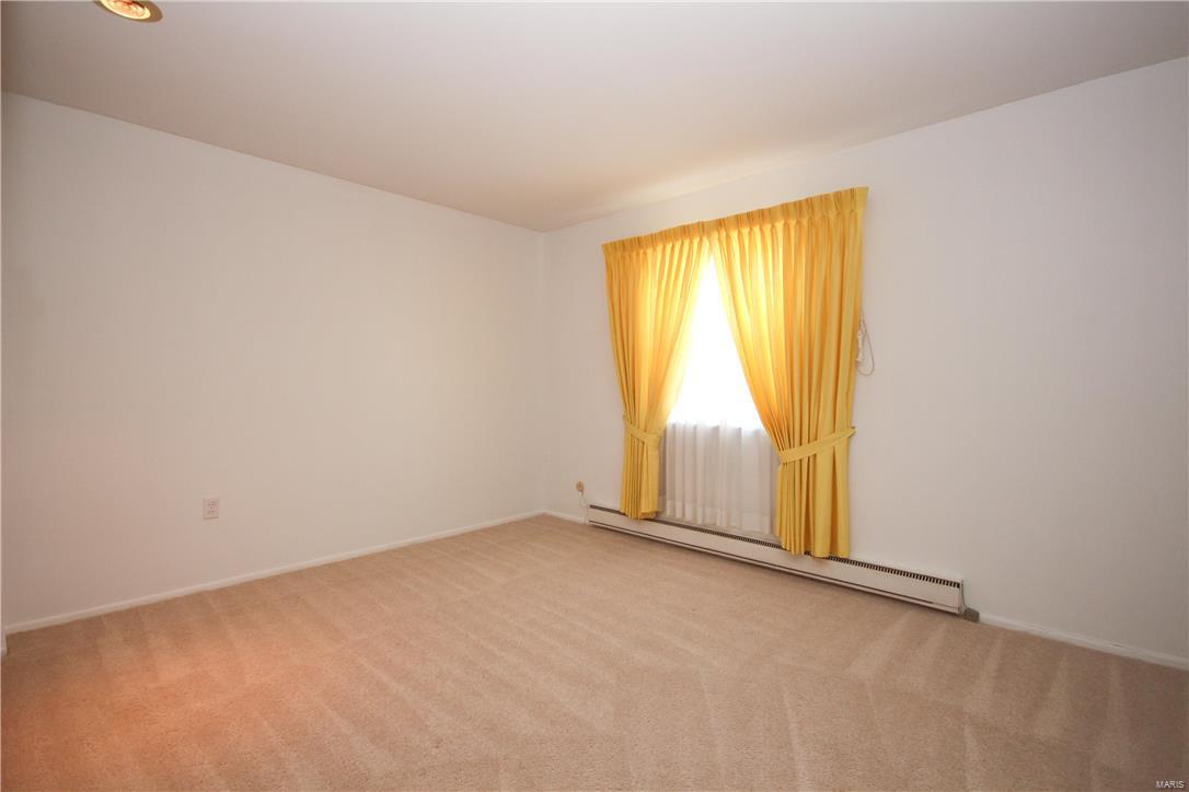 Bridgecrest Estates 1 Condo - Residential