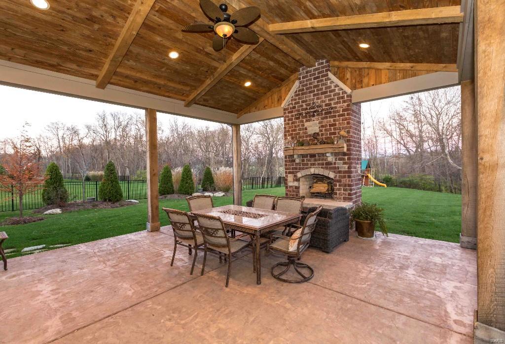 Arbors At Wildhorse Creek The - Residential