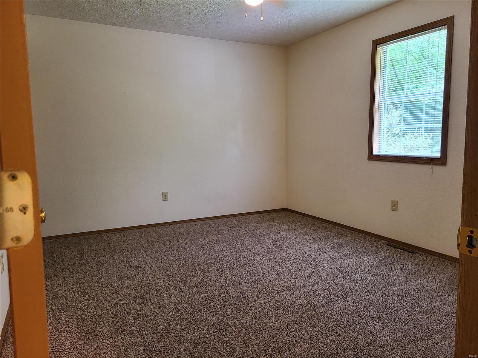 Thousand Hills - Residential