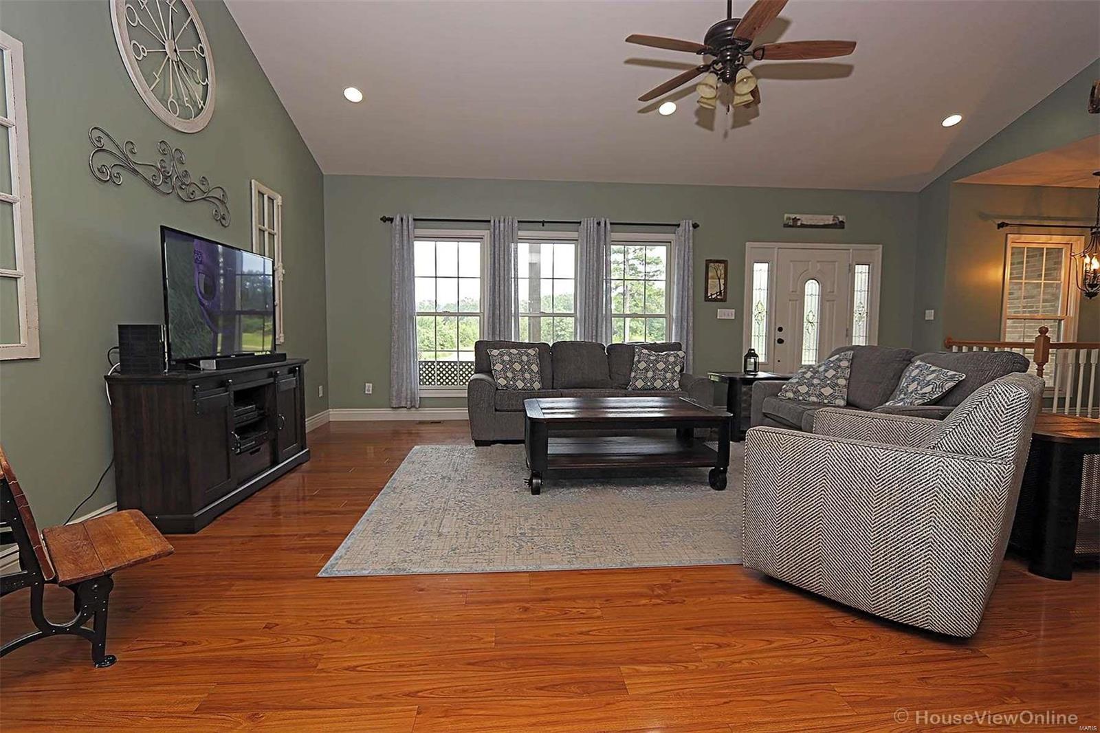 The Pines - Residential