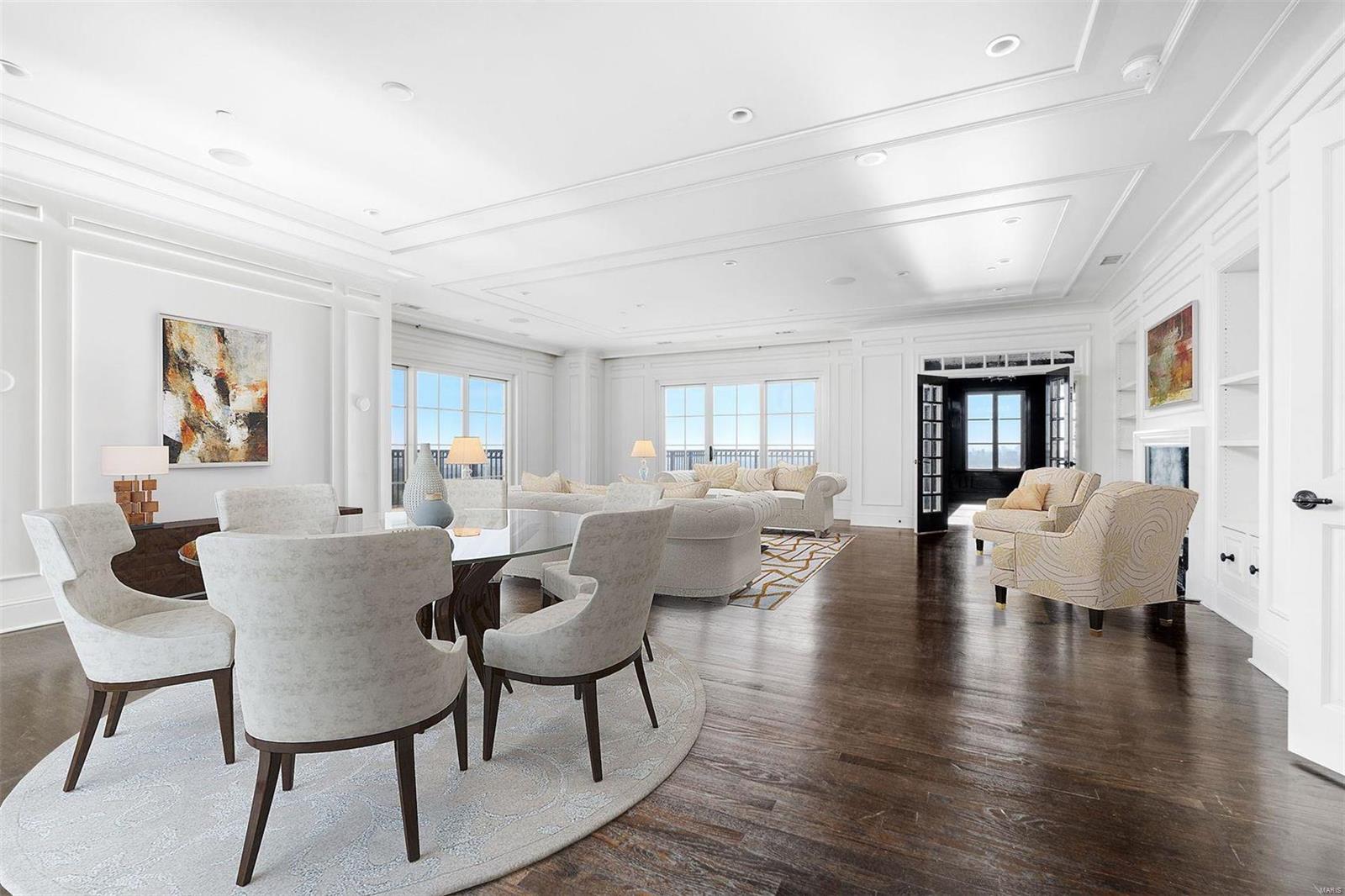 Plaza In Clayton A Condo The - Residential