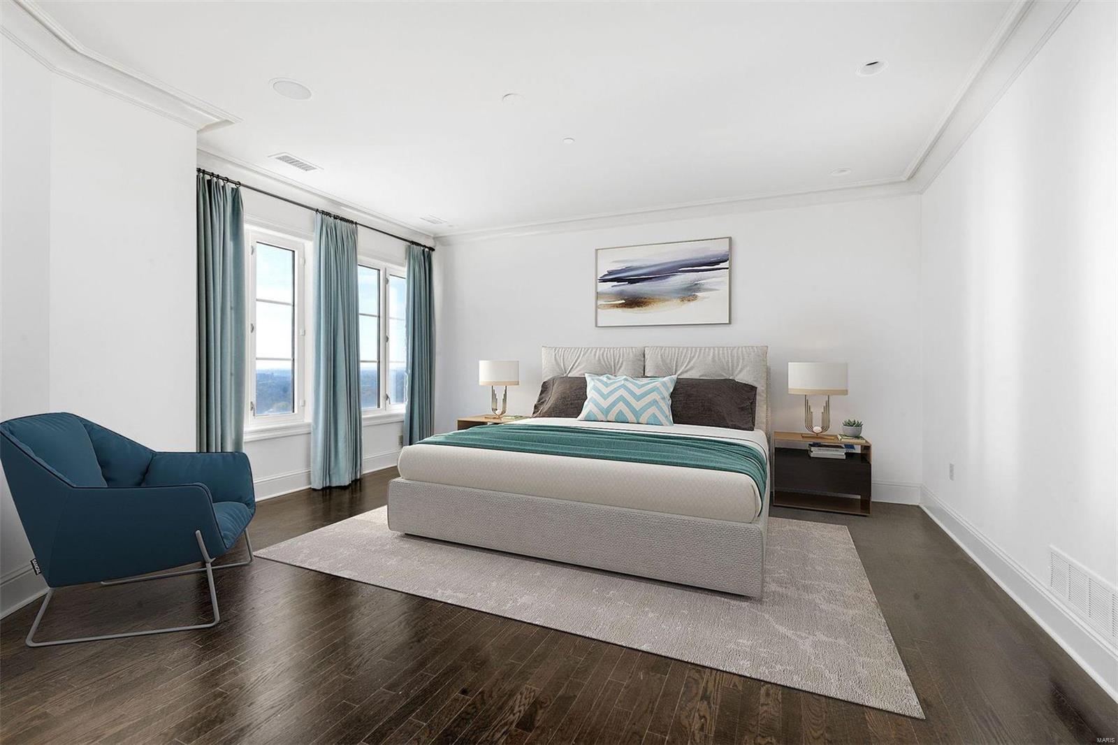 Plaza In Clayton A Condo The - Residential