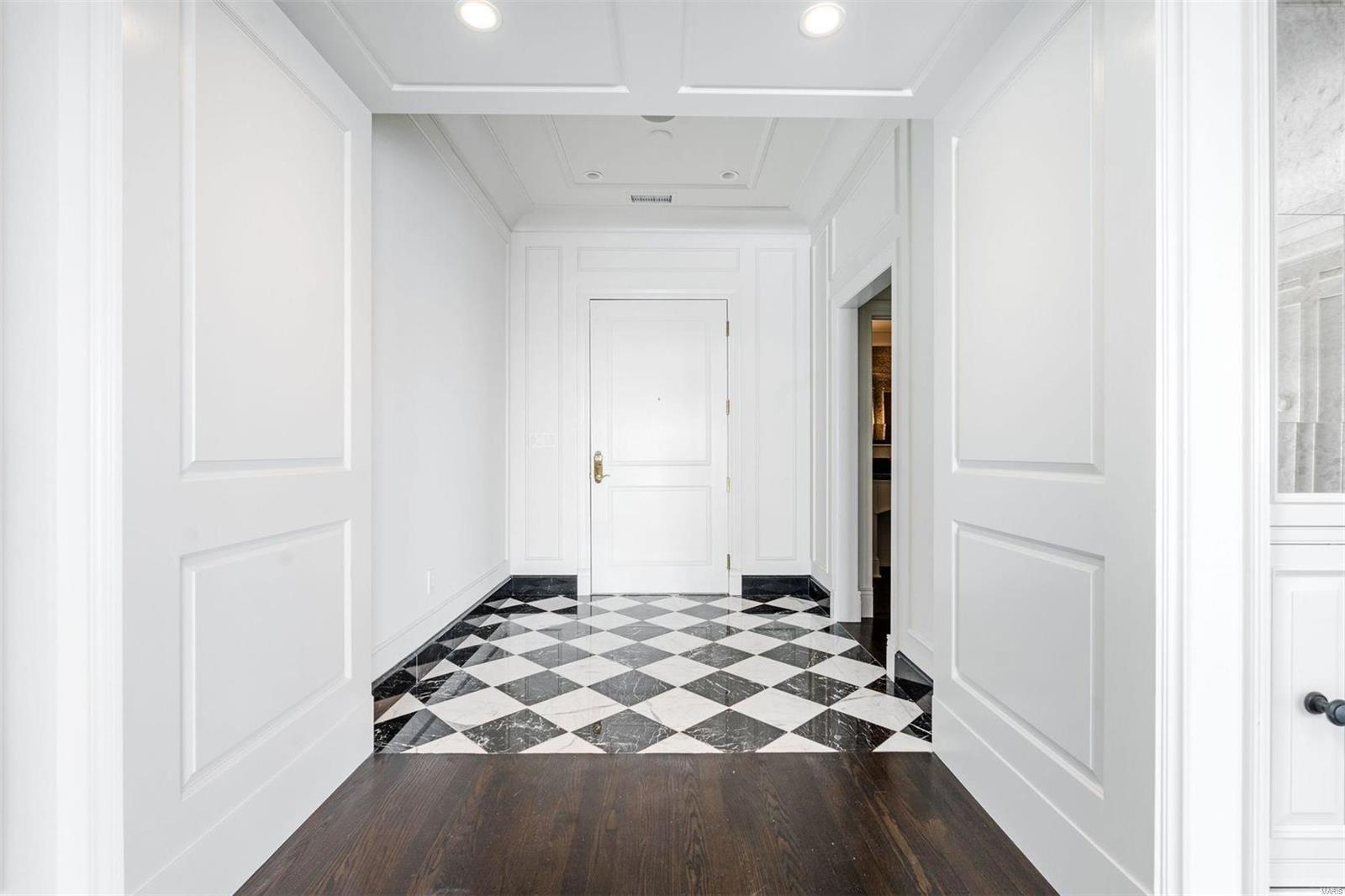 Plaza In Clayton A Condo The - Residential