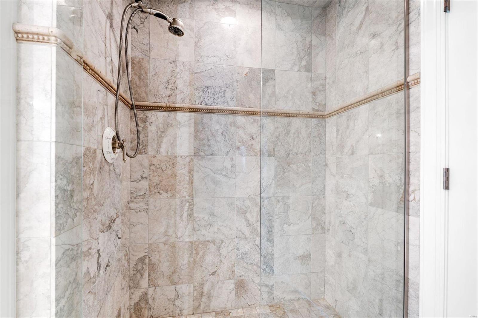 Plaza In Clayton A Condo The - Residential