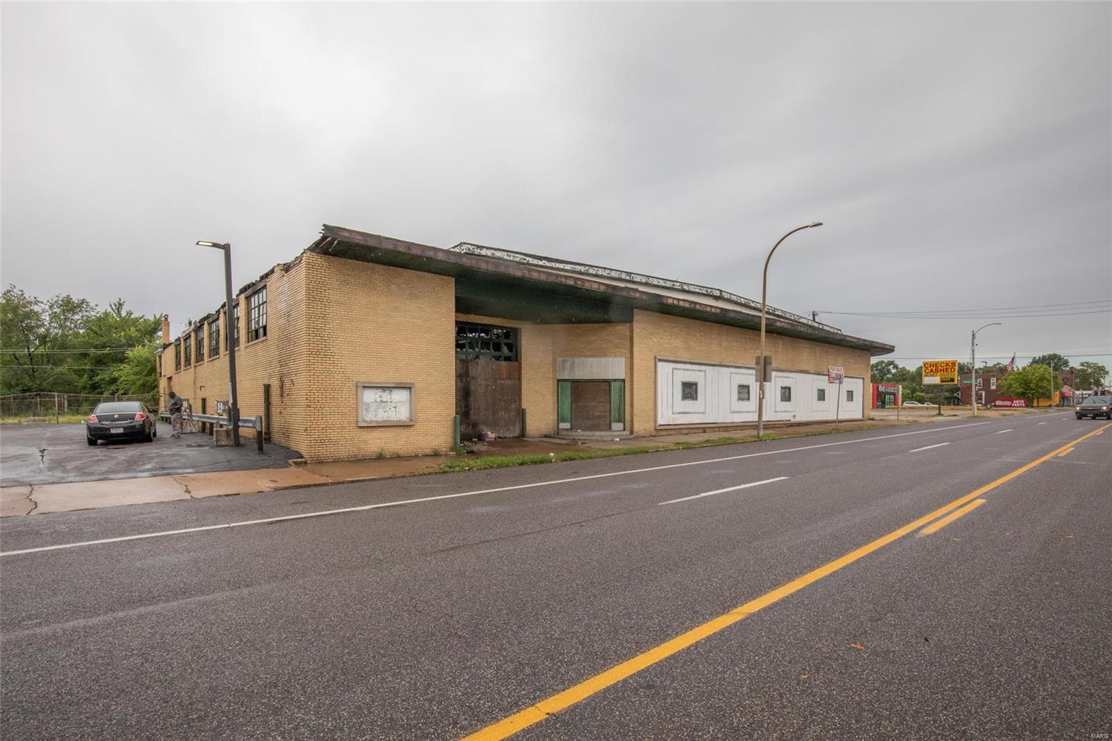 James B Clays - Commercial Sale