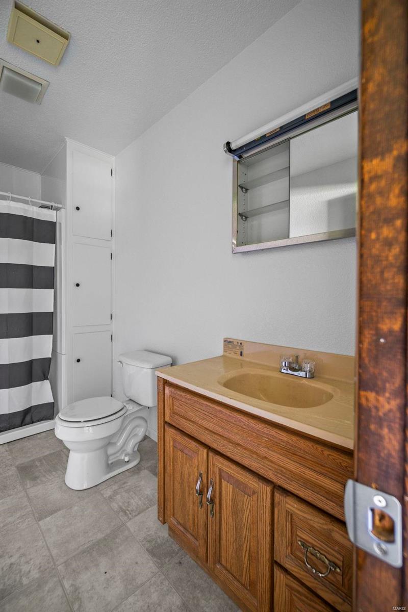 C W Hendersons Add - Residential