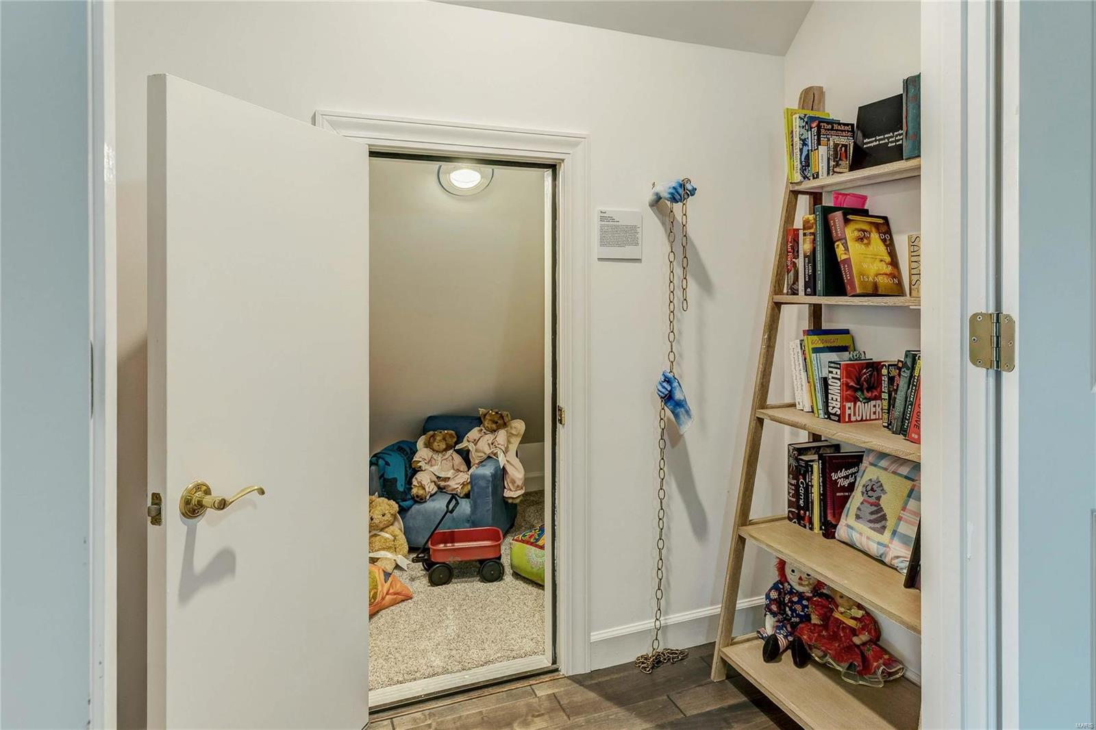 Camelot - Residential