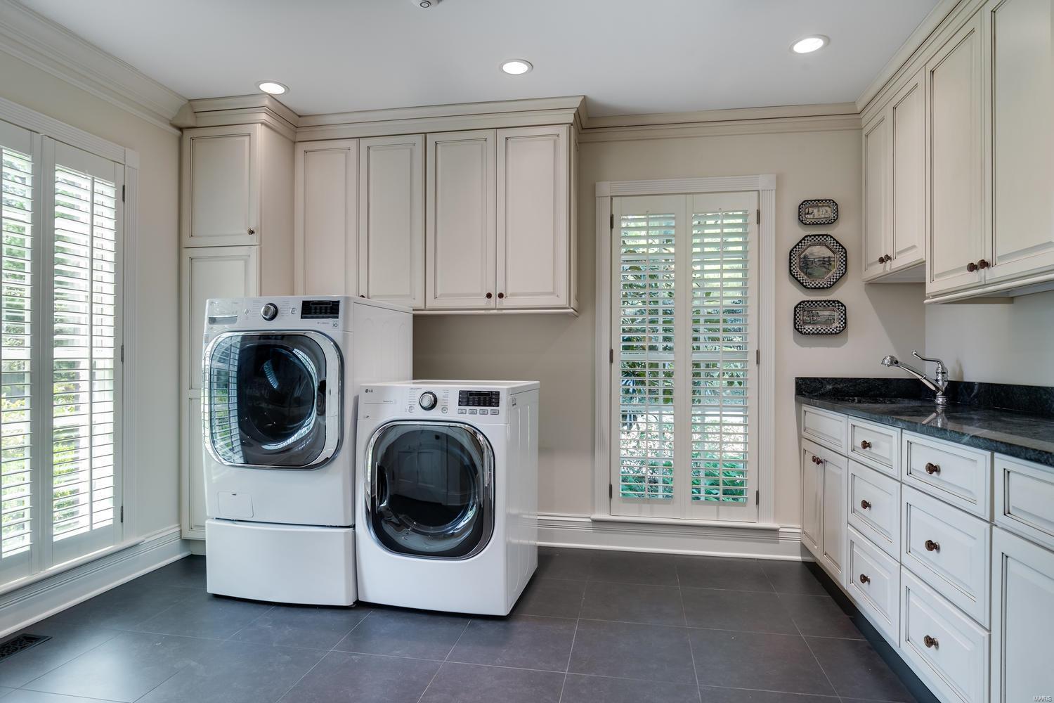 David Fink Estate - Residential