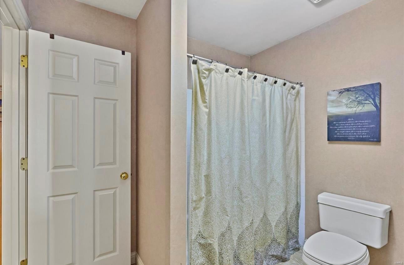 Manors Of Town & Country Bristol Manor - Residential