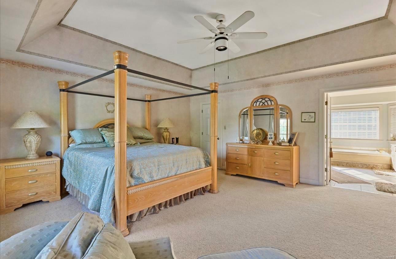 Manors Of Town & Country Bristol Manor - Residential