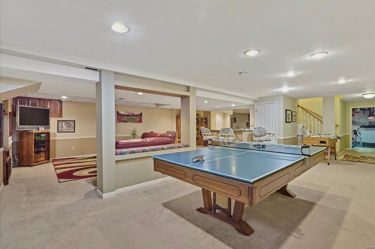 Manors Of Town & Country Bristol Manor - Residential