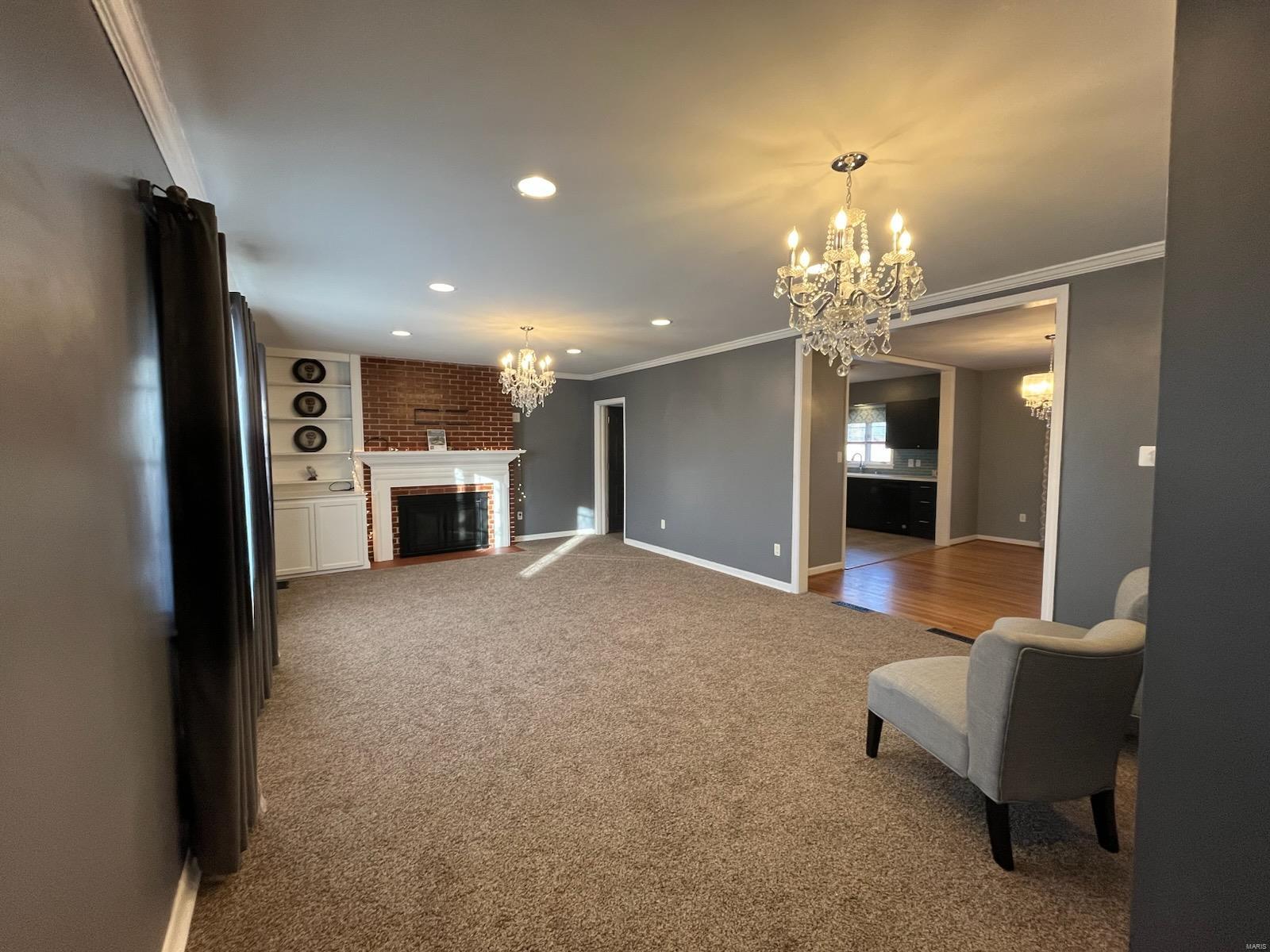 Godfrey, Illinois 62035, United States, 2 Bedrooms Bedrooms, ,2 BathroomsBathrooms,Residential,Pending,27290