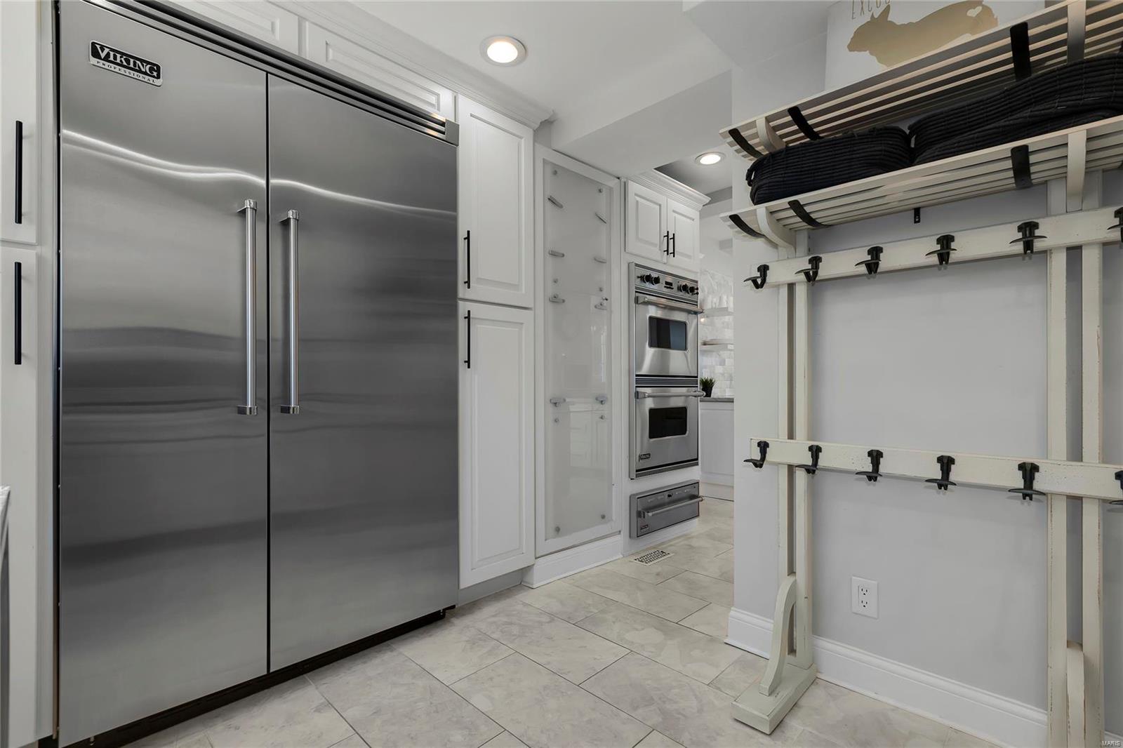 Davis Place - Residential