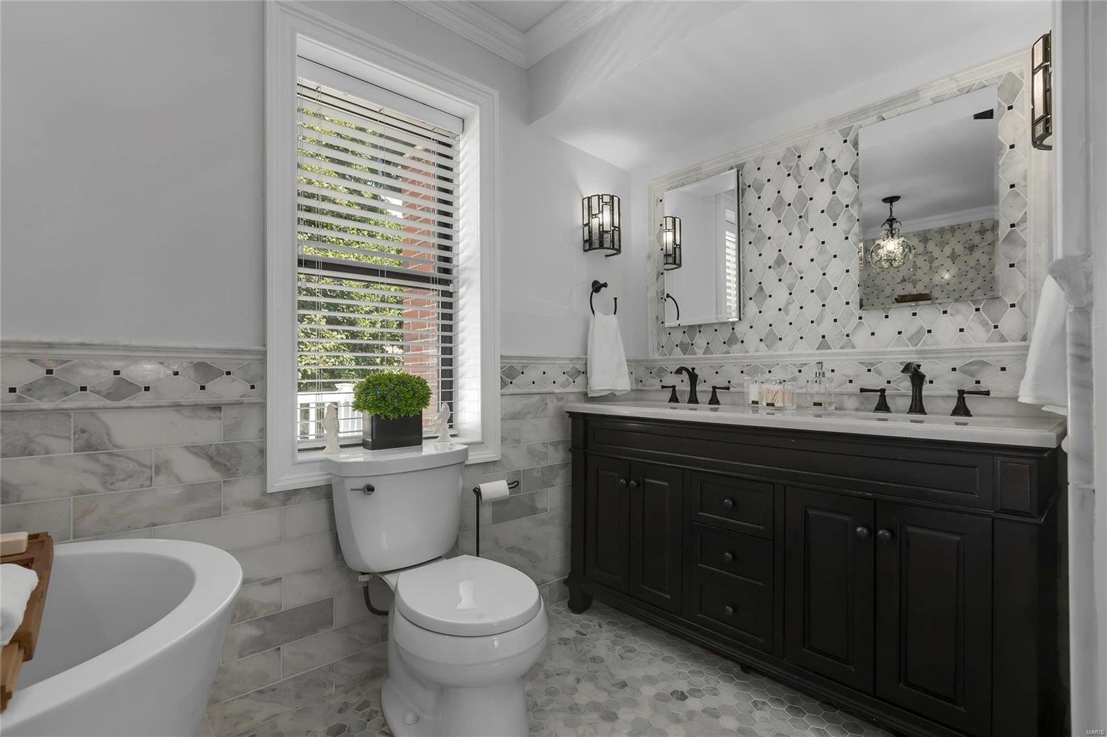 Davis Place - Residential