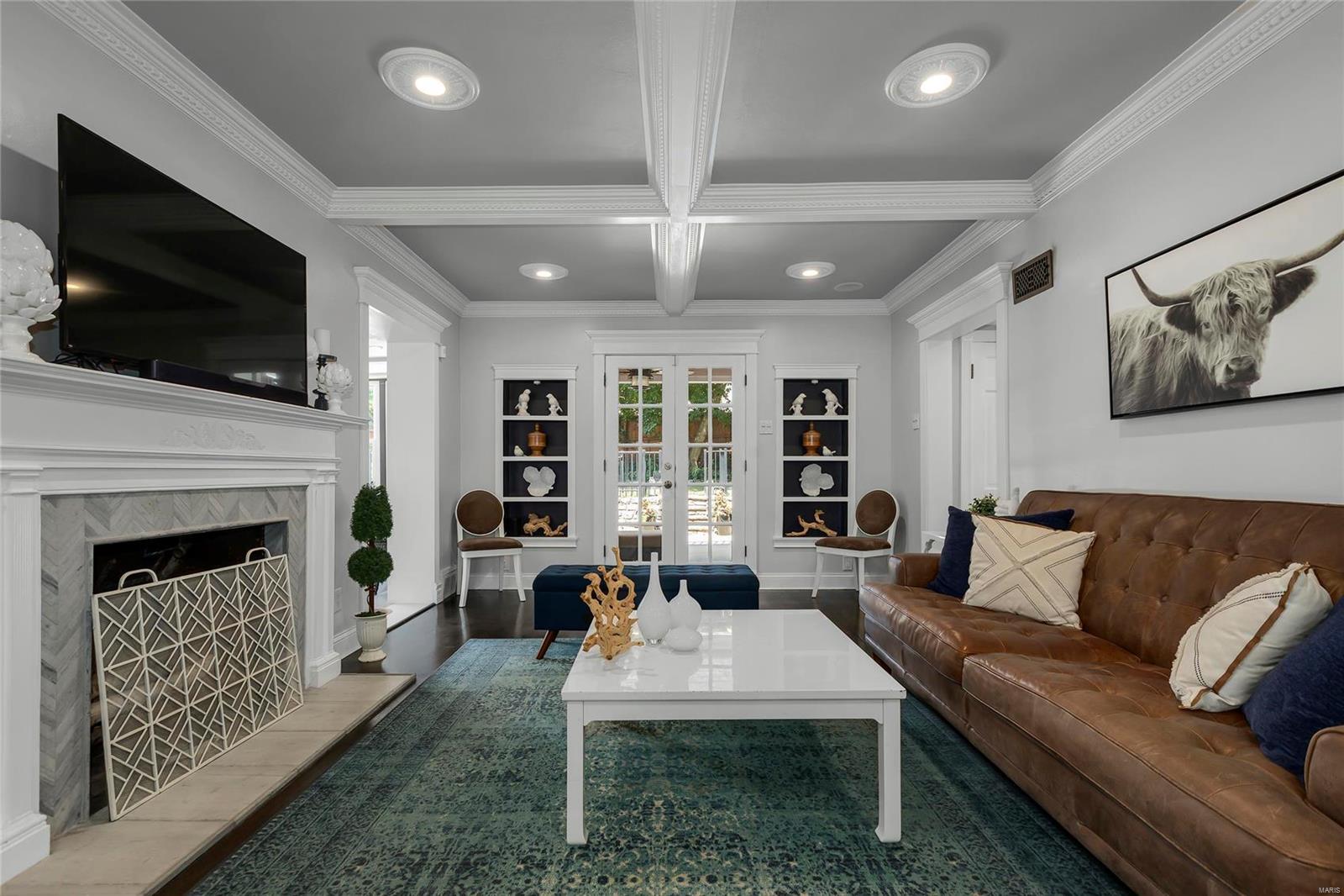 Davis Place - Residential