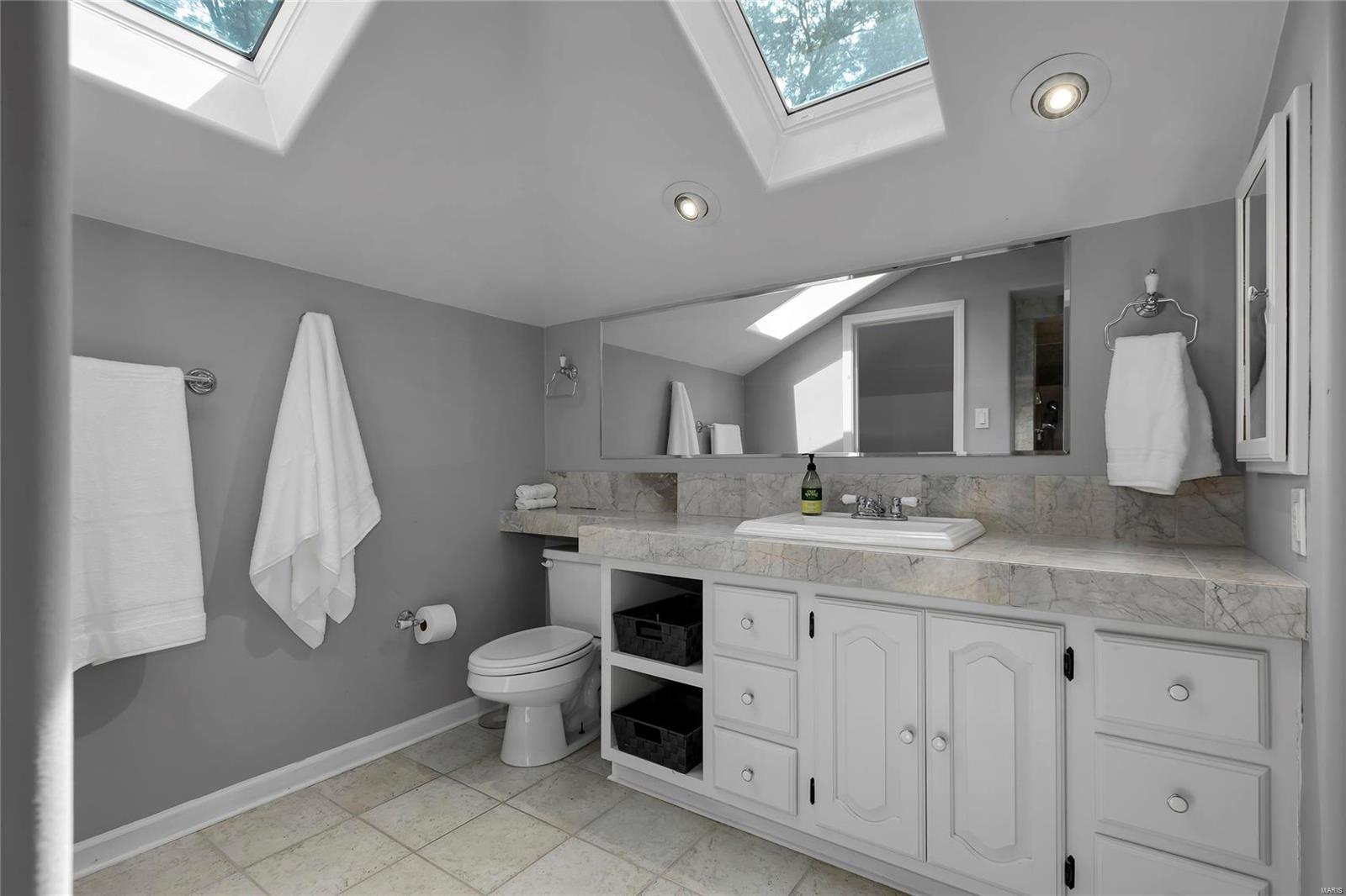 Davis Place - Residential